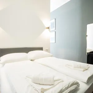  Apartment Lovely 2-bedroom Next To Praterstern
