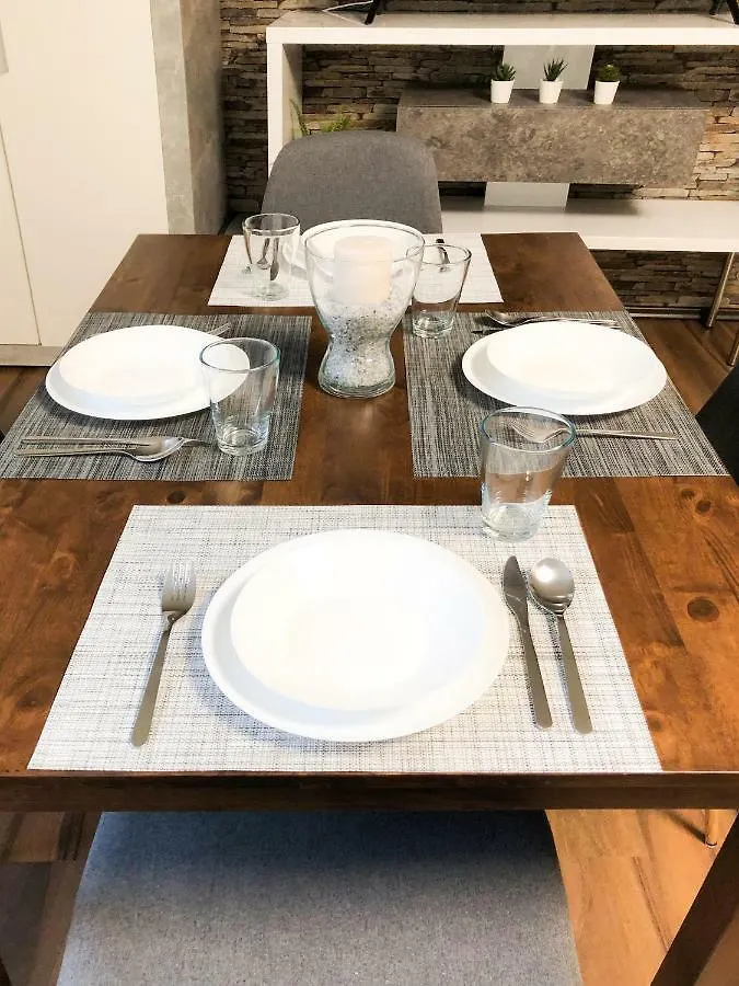 Vips Apartments Vienna 0*,  Austria